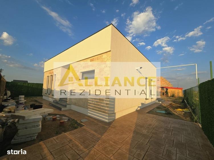 Casă cu 3 camere în Berceni