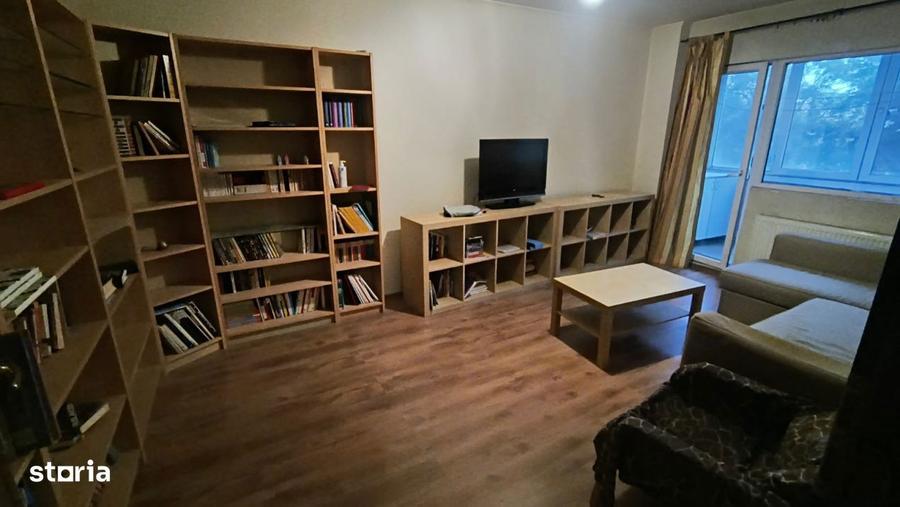 Apartament cu 3 camere decomandat, mobilat în Giurgiului