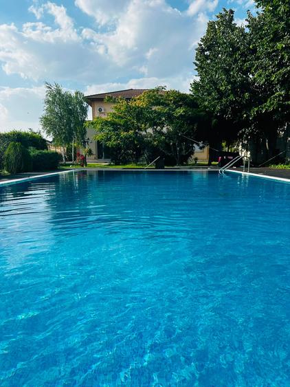 Casă individuală cu 7 camere cu Piscina în Corbeanca