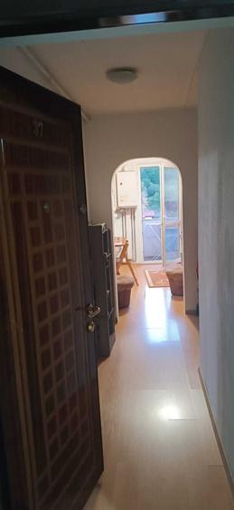 Apartament cu 2 camere decomandat în Grigorescu