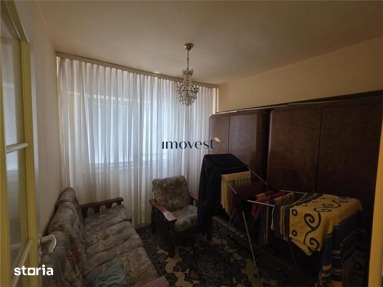 Apartament cu 4 camere în Lucian Blaga