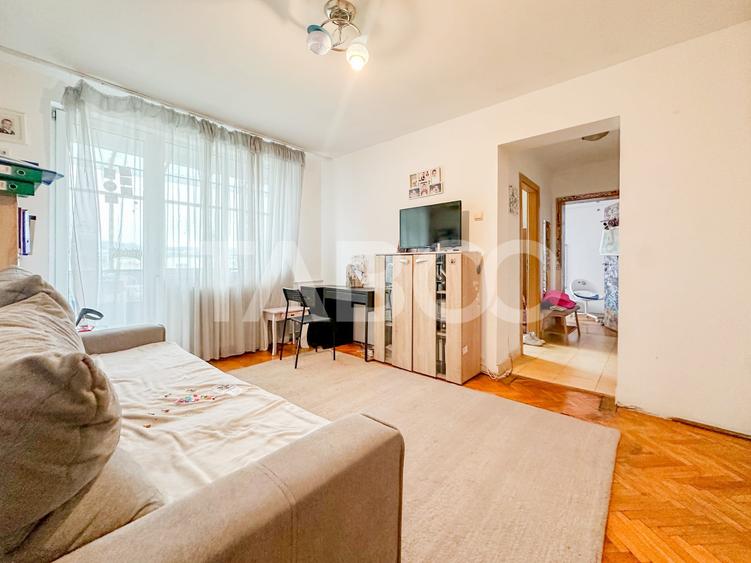 Apartament cu 3 camere semidecomandat, mobilat în Grigorescu