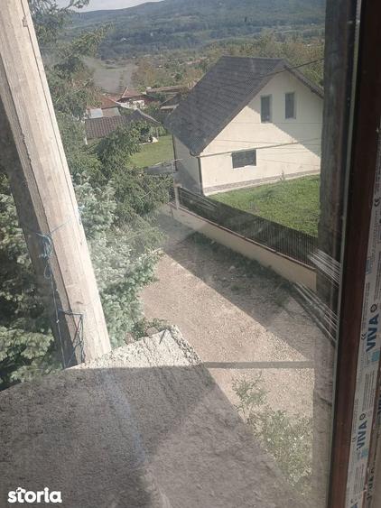 Casa de vanzare, 9 camere, zona lini?tita Parscov - 7