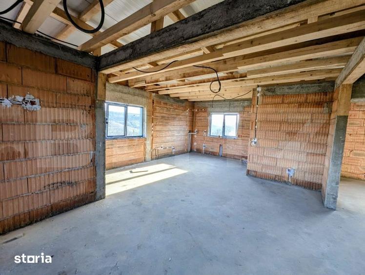 Casă cu 3 camere cu Teren 450 Mp în Central