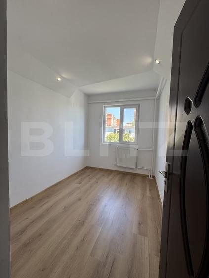 Apartament 3 camere, 45 mp, zona Craiovița Nouă - 3