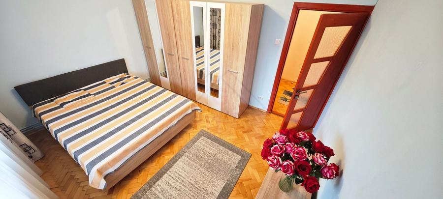 Apartament cu 2 camere decomandat, mobilat în Steaua