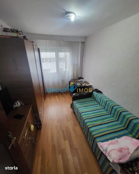 Apartament cu 3 camere decomandat în Mioriței