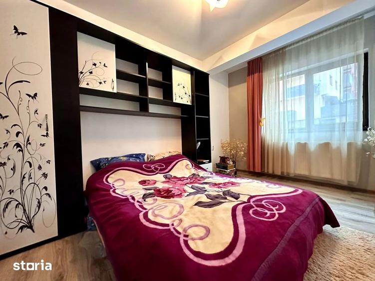 Apartament cu 3 camere semidecomandat în Florești