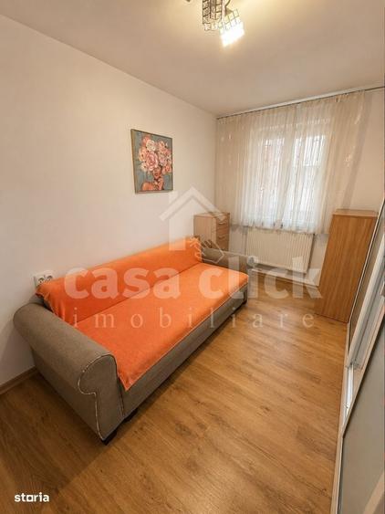 Apartament cu 3 camere semidecomandat în Micro 19