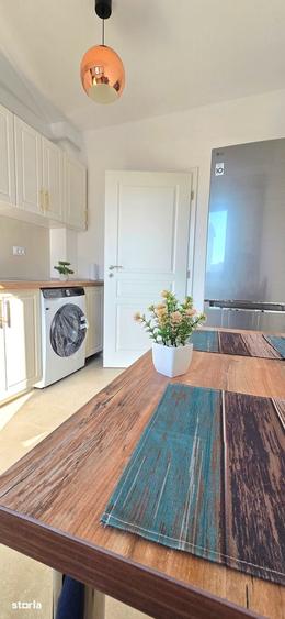 Apartament cu 2 camere decomandat în Miroslava