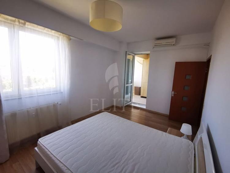 Apartament cu 2 camere semidecomandat, mobilat în Mărăști