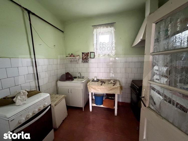 Casă cu 3 camere cu Teren 700 Mp în Central