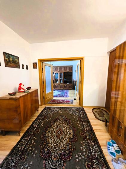 Oancea -Spital Sf Maria-2 Camere Decomandat 63mp-bloc 1990-etaj intermediar - 10