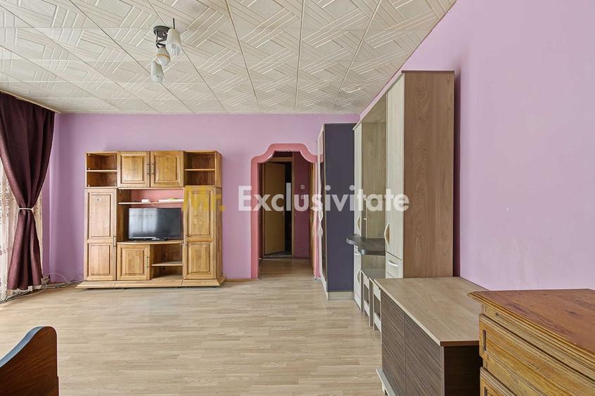 Apartament cu 2 camere semidecomandat, mobilat în Mioveni
