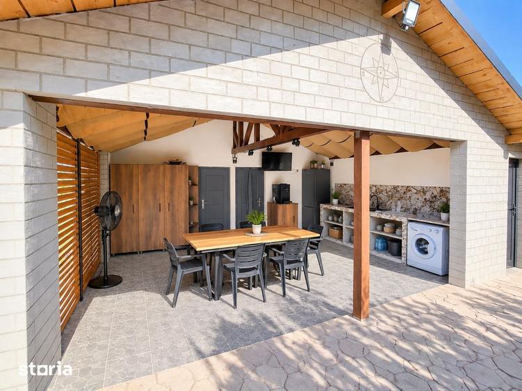 Casă cu 2 camere cu Teren 950 Mp în Vânători