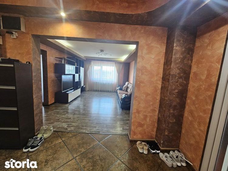 Apartament cu 4 camere în Central