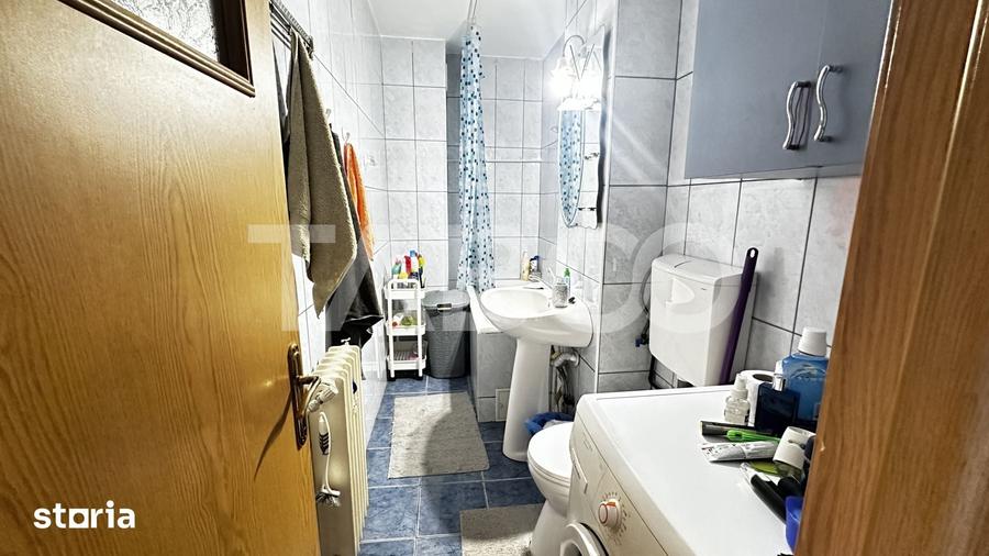 Apartament cu 2 camere decomandat în Vasile Aaron