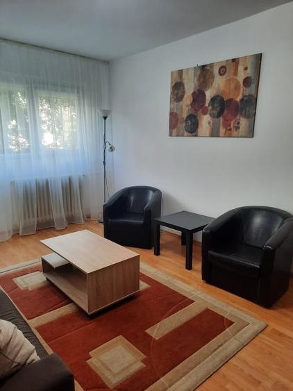 Apartament cu 2 camere semidecomandat în Iancului