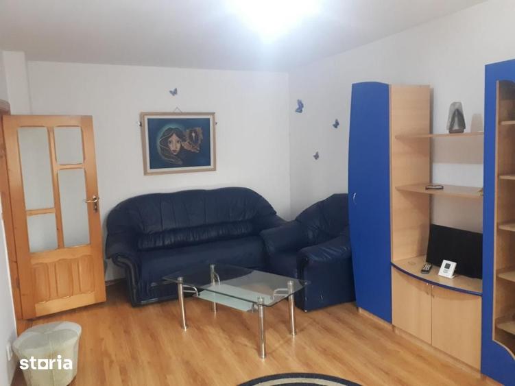Apartament cu 2 camere în Piața Centrală