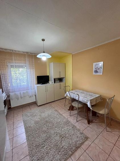 Apartament cu 2 camere semidecomandat în Simion Bărnuțiu