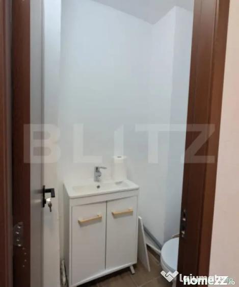 Spațiu comercial, de 70 mp, în Micro 11