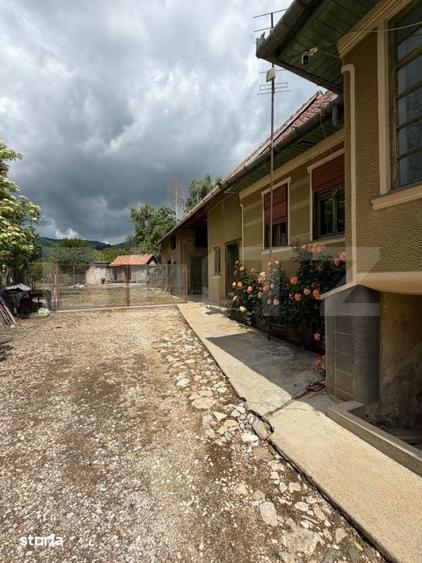 Casă cu 3 camere cu Teren 1687 Mp în Râmeț