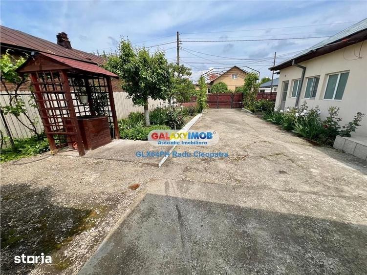 Apartament cu 2 camere decomandat în Democrației