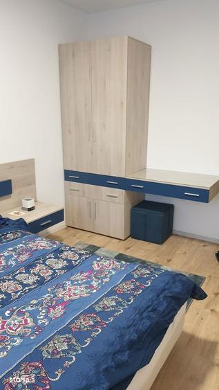 Apartament cu 3 camere decomandat în Sud