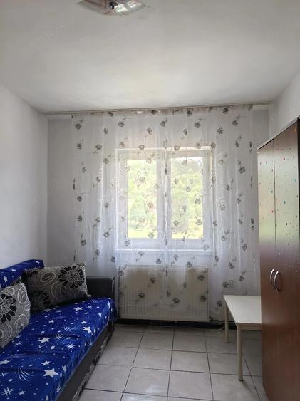 Apartament cu 2 camere nedecomandat în Petros