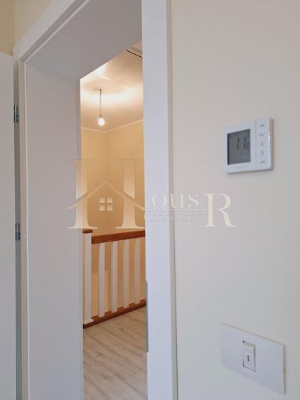 Duplex cu 4 camere cu Canalizare în Girocului