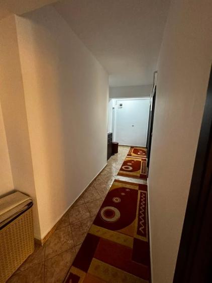 Apartament cu 2 camere decomandat, mobilat în Zahana