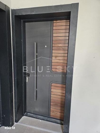 Apartament cu 3 camere în Năvodari