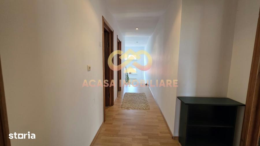 Casă cu 7 camere cu Teren 400 Mp în Tătărași