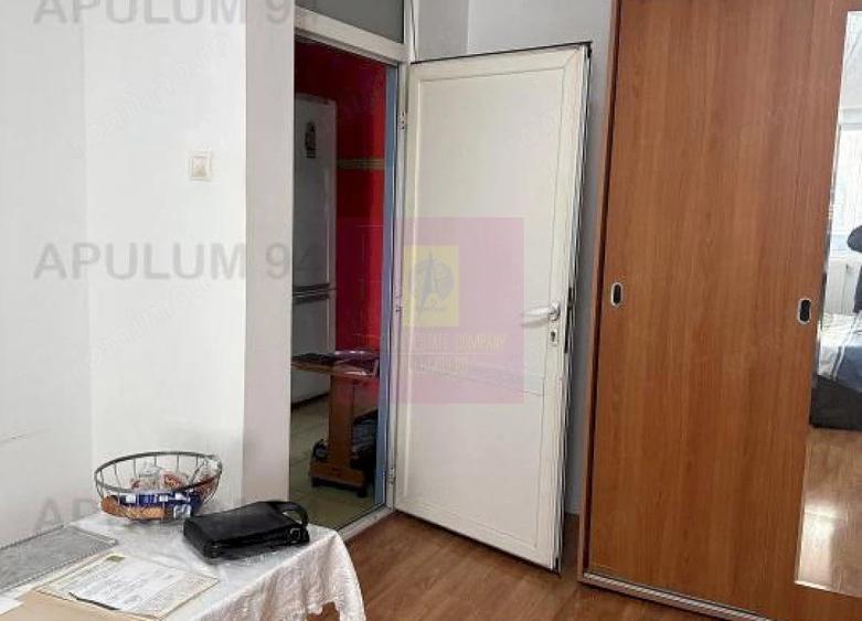 Garsonieră decomandată în Ferentari