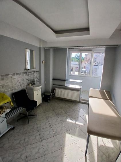 Spațiu comercial, de 20 mp, în Central