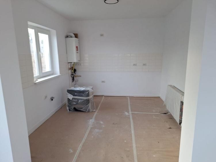Casă cu 4 camere în Dârza