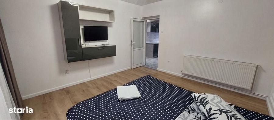 Inchiriez apartament in regim hotelier . - 6