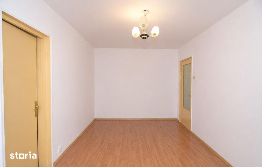 Apartament cu 2 camere semidecomandat, mobilat în Războieni