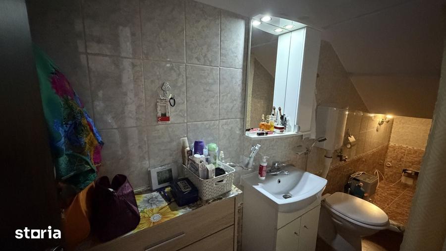 Casă cu 4 camere cu Teren 180 Mp în Chiajna