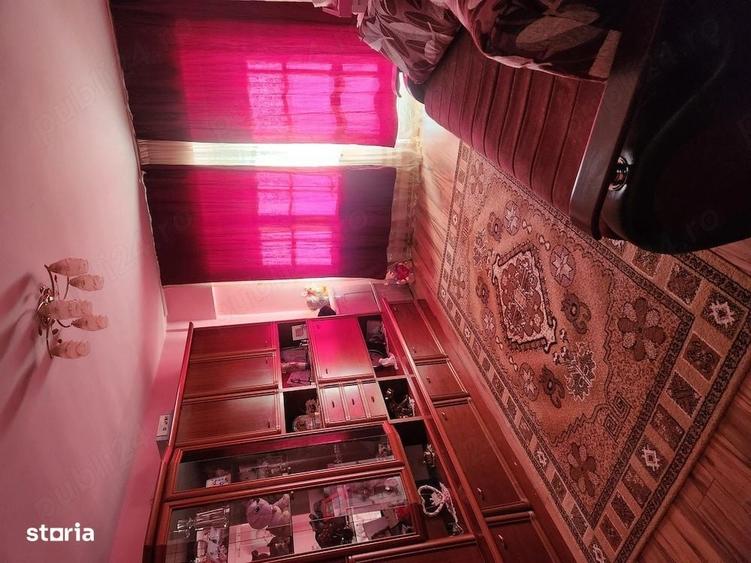 Apartament cu 2 camere,decomandat, elaj 1 , str. Brandusa , Micro 16. - 2