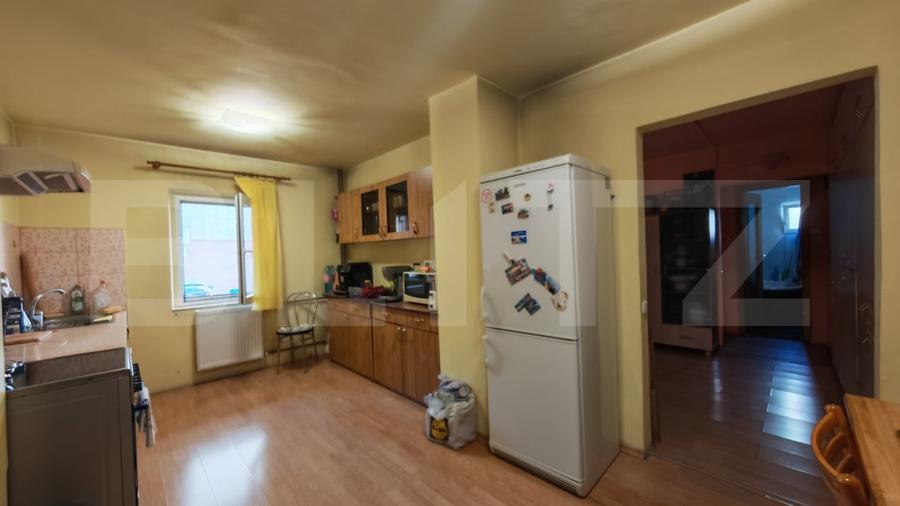 Apartament cu 3 camere decomandat, mobilat în Dragoș Vodă