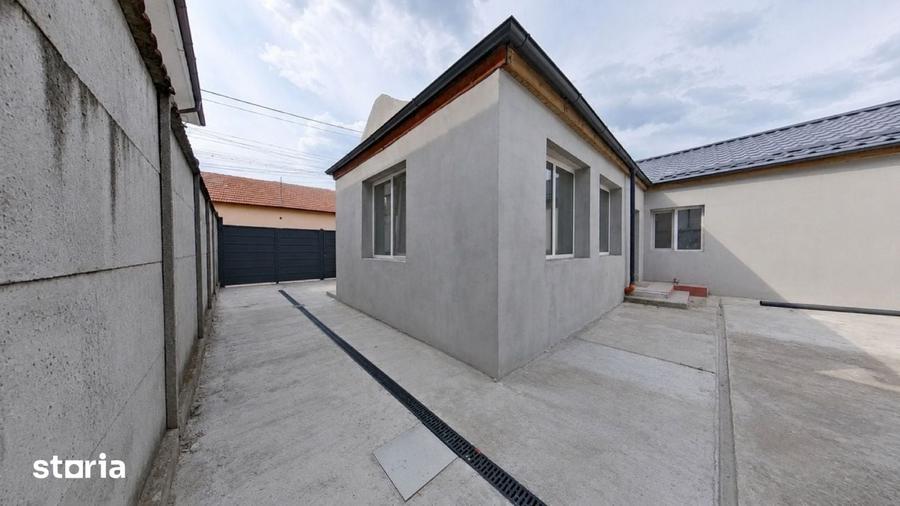 Casă cu 4 camere cu Teren 720 Mp în Grădiște