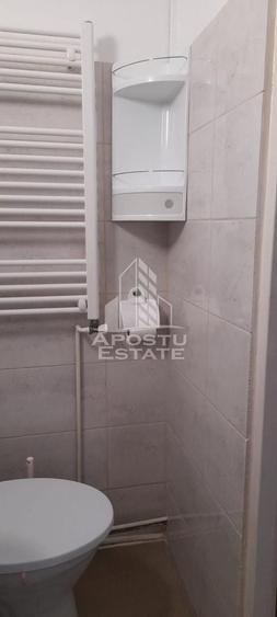 Garsonieră decomandată, mobilată în Freidorf