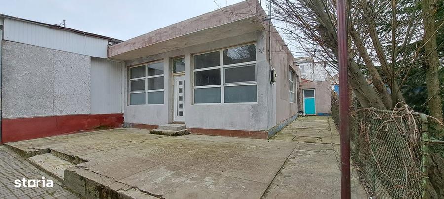 Spațiu comercial, de 80 mp, în Sud
