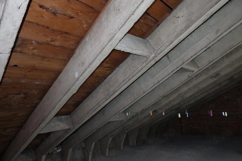 Apartament cu 2 camere decomandat, mobilat în Brâncoveanu