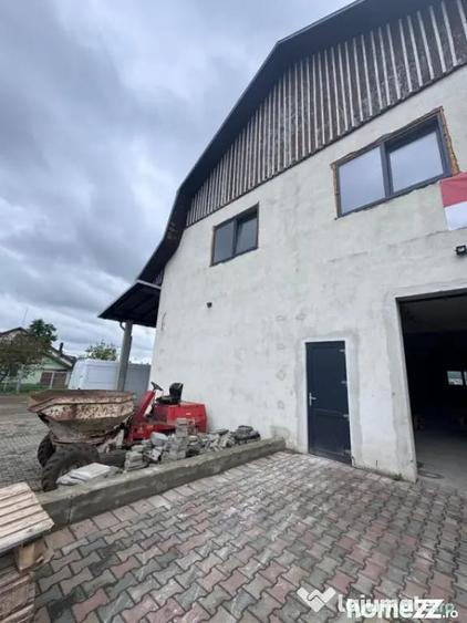 Spațiu comercial, de 240 mp, în Vicovu de Sus