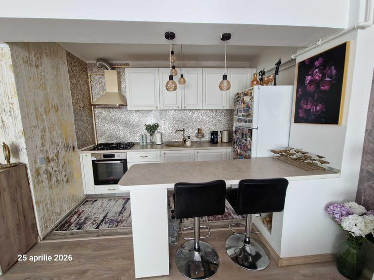 Apartament cu 3 camere decomandat în Șelimbăr
