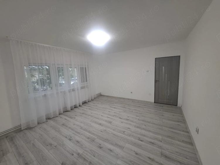 Apartament cu 3 camere nedecomandat în Șagului