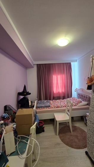 Apartament cu 3 camere decomandat în Nord