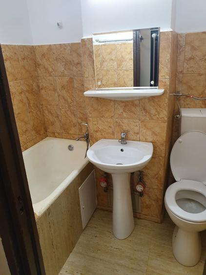 Apartament cu 2 camere nedecomandat în Satu Nou